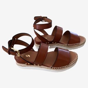 Color: Brown, Size: 7, Width: M